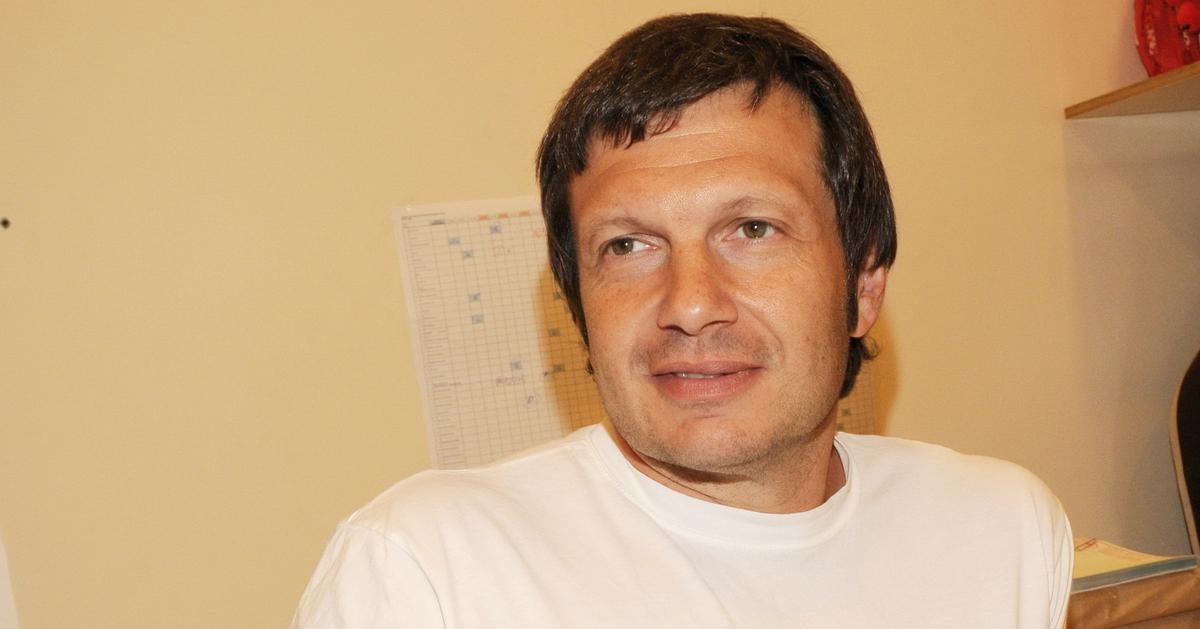 Соловьев — Слепакову: «Ты совсем не мужик, ты — жалкая мерзкая скотина. Просто кусок дерьма»