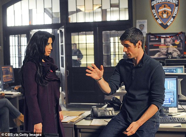 В образе: Ким замечена в CSI: NY в 2009 году вместе с Эдди Кэхиллом.