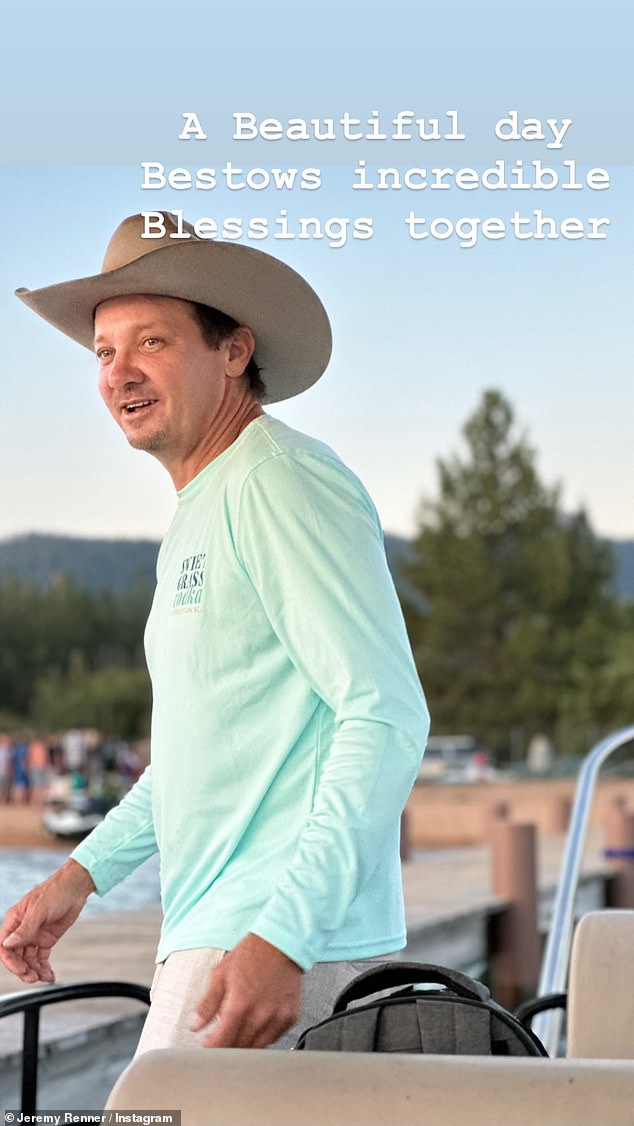 На поправке: звезда также тренирует ноги с помощью тренажера.  Гипербарическую кислородную терапию можно использовать для лечения множества медицинских проблем.