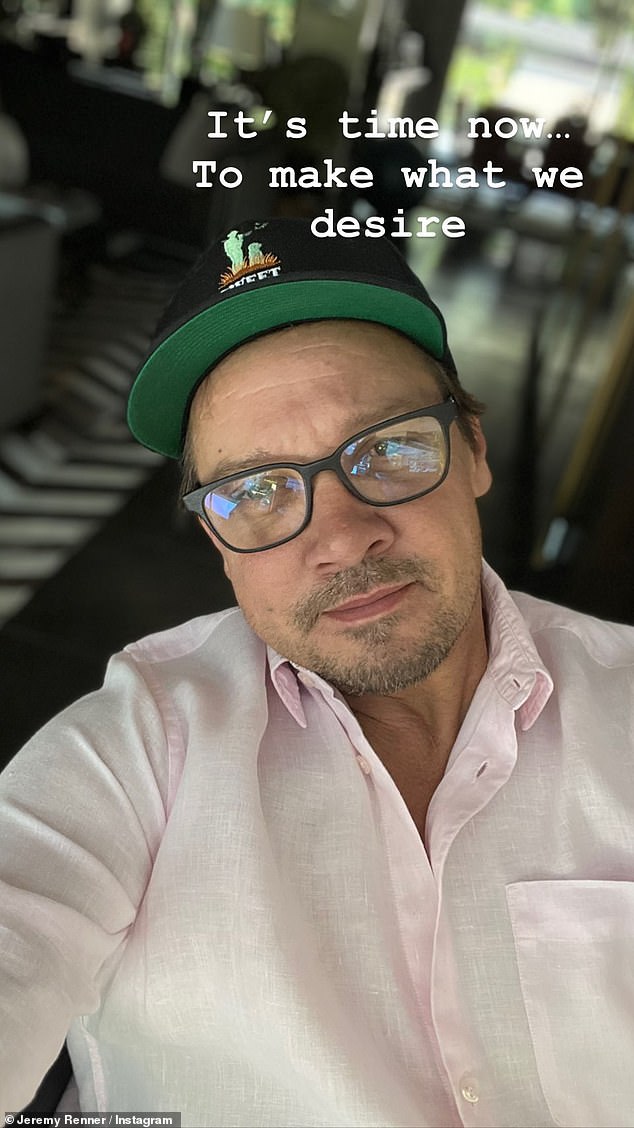 Браво: Между тем, Ким Реннер – сестра Джереми – также рассказала, что ее воодушевляет прогресс ее брата.  Она рассказала PEOPLE: «Мы очень довольны его прогрессом»