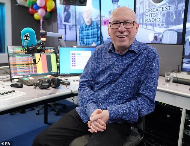 72-летний Брюс покинул BBC в марте, и его новое шоу на радиостанции Bauer's Greatest Hits слушают три миллиона человек.
