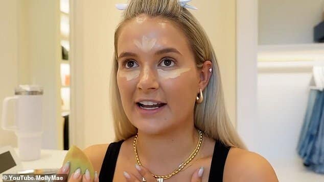 GRWM: Молли-Мэй Хейг недавно рассказала о суровой реальности материнства во время душевной беседы на своем канале YouTube в четверг.