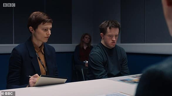 Line Of Duty ознаменовал возвращение персонажа Терри Бойла, человека с синдромом Дауна, которого безжалостно эксплуатирует организованная преступная группа.  Но все говорят об актере, который играет Бойля, а пользователи Твиттера хвалят игру Томми Джессопа (на фото).
