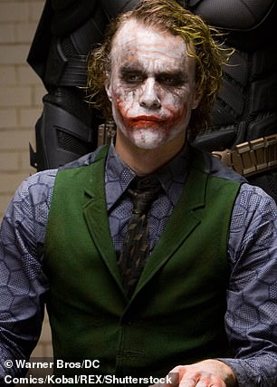 На фото: Хит Леджер в роли Джокера в фильме 2008 года «Тёмный рыцарь».