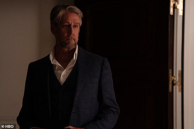В последние годы Рак пережил ренессанс карьеры в актерском ансамбле сериала «Наследие», который завершил свой четырехсезонный показ в мае этого года.