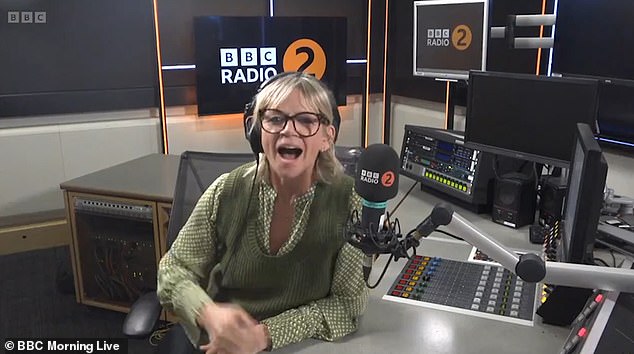 Ведущая BBC Radio 2 появилась на BBC Morning Live, чтобы убедить фанатов, что недавнее мошенничество «не имеет к ней абсолютно никакого отношения» и «очень обеспокоена» количеством ее поклонников, которые попадают в ловушку.