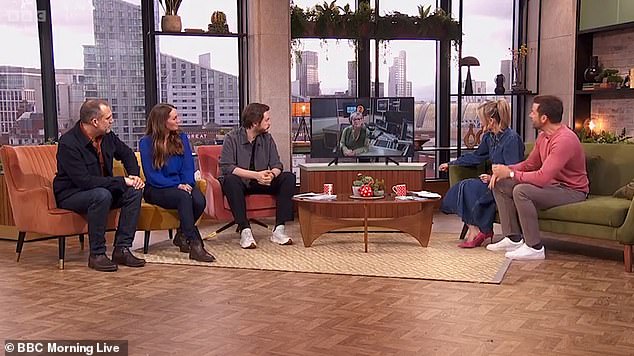 Она добавила: «Многие из них действительно предоставили свои данные, а затем им позвонили и связались с ними».