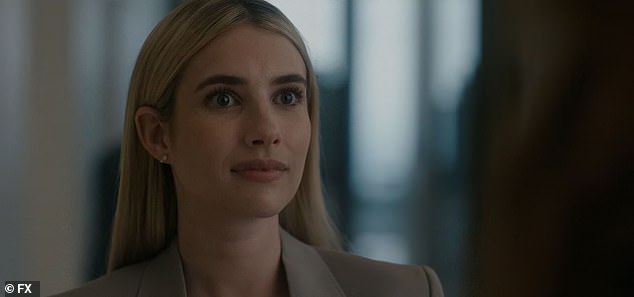 Робертс активно работал с Райаном Мерфи, соавтором Feud, над несколькими частями франшизы «Американская история ужасов», соавтором которой он также является.