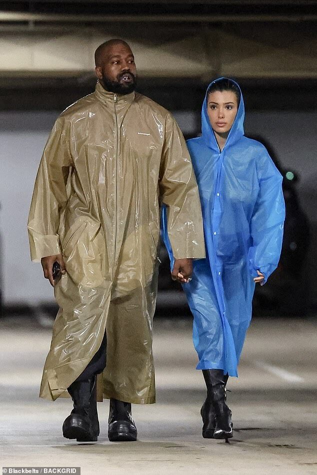 Канье Уэст потряс Balenciaga всего через день после того, как его бывшая жена Ким Кардашьян была назначена послом бренда скандального дома моды.