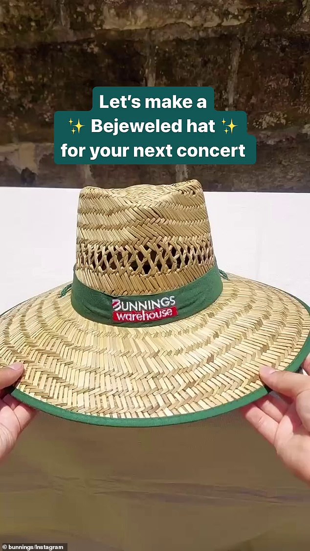 Отправная точка — стандартная соломенная шляпа Bunnings.