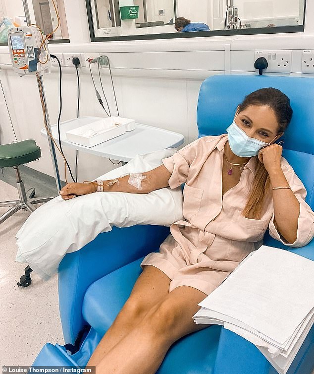 33-летняя бывшая звезда «Сделано в Челси» была доставлена ​​в больницу в январе после того, как потеряла «чашку крови» из-за язвенного колита во время отпуска на Антигуа.