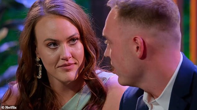 «Я был действительно ошеломлен», - рассказал Блэквелл Us Weekly об их расставании.  «У нас были взлеты и падения — и падения были, но на данный момент наши взлеты были настолько хороши»