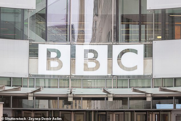 BBC решила, что робот сможет лучше выполнять свою работу после замены актрисы Сары Пойзер искусственным интеллектом (архивное изображение)