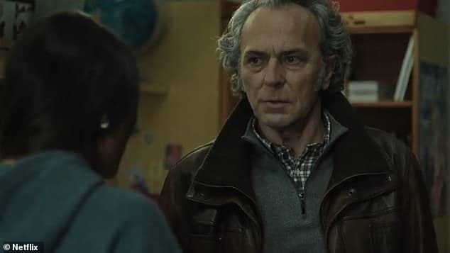 Поклонники Netflix «подсели» на испанскую криминальную драму «Не та сторона пути», три ее увлекательных сериала заставляют фанатов говорить в Интернете.  На фото: главная звезда Хосе Коронадо в роли Тирсо Абантоса.