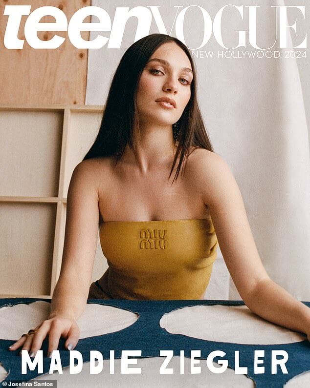 Мэдди Зиглер выглядела сияющей и молодой, украсив обложку журнала Teen Vogue New Hollywood. Звезда «Dance Moms» пылала перед камерой, демонстрируя топ без бретелек Miu Miu горчичного цвета и длинную юбку в тон.