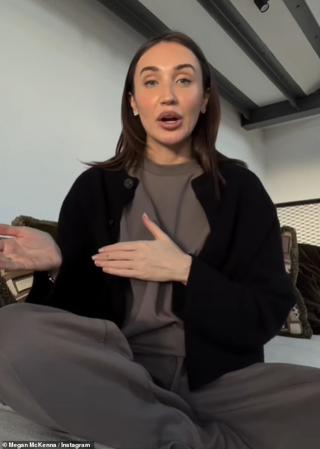 Меган сказала, что она «беспокоилась», что реакция может повлиять на ее ребенка, но врачи заверили ее, что с будущим ребенком все будет в порядке.