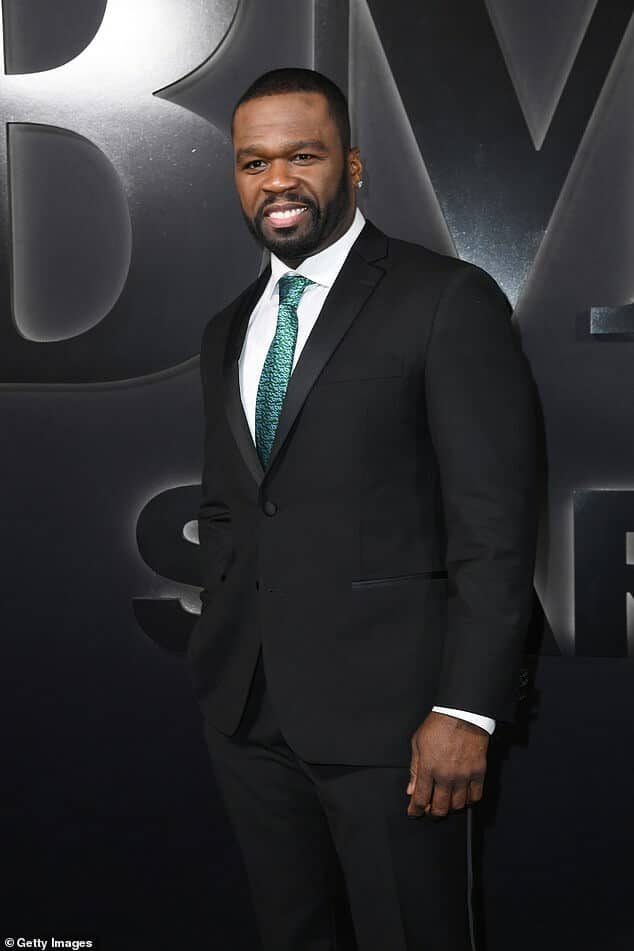Сообщается, что 50 Cent не претендует на замену Дидди в качестве нового лица Diageo Ciroc после того, как одно из СМИ заявило, что алкогольный бренд стремился нанять рэпера в качестве своего нового представителя.