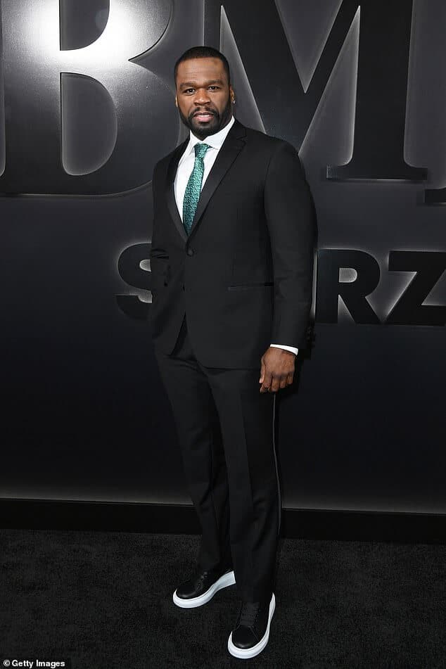 Фанаты назвали 50 Cent «сексистом» после того, как он отреагировал на шокирующий иск, поданный против Меган Ти Жеребец во вторник;  видел в январе 2023 года