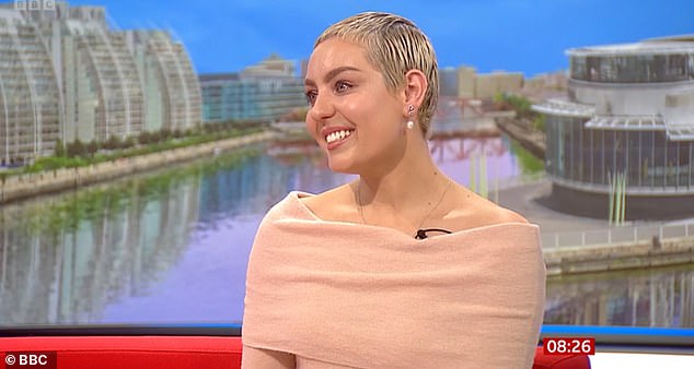 В апреле Эми поклялась: «Если Strictly вернет меня, я вернусь» и подтвердила: «Цель и мечта – тоже вернуться на танцпол.  Потому что я так скучал по этому