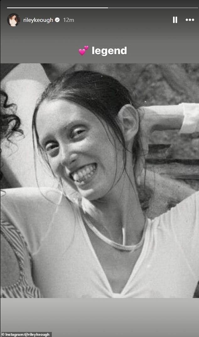 Актриса Кио, 35 лет, опубликовала трогательную фотографию звезды в расцвете ее актерской карьеры с подписью: «Легенда»