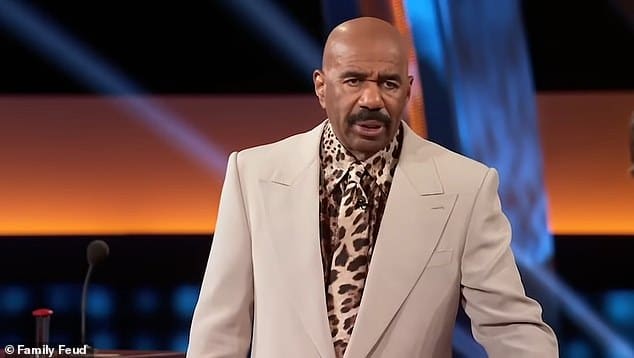 Стив Харви ошеломил фанатов во время недавнего эпизода Celebrity Family Feud, когда он, казалось, совершенно не подозревал об одной из крупнейших мировых кинозвезд