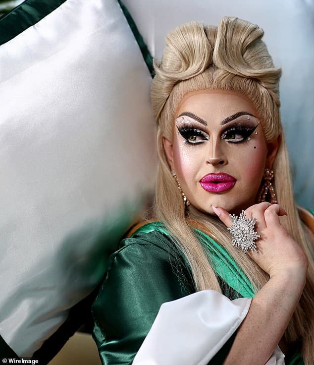 Звезда шоу RuPaul's Drag Race Ханна Конда (на фото) откровенно рассказала о душевных муках, которые она испытала после того, как заняла второе место в изнурительном реалити-шоу.