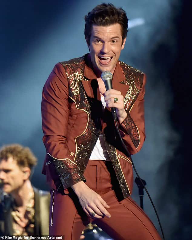 The Killers вернутся в Австралию с туром в ноябре/декабре, чтобы отпраздновать 20-летие своего появления на музыкальной сцене. На фото: фронтмен Брэндон Флауэрс