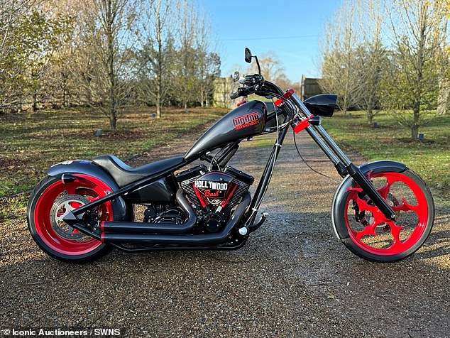 Предполагается, что мотоцикл будет стоить 12 000–14 000 фунтов стерлингов на лондонской мотоциклетной выставке MCN 16 февраля.