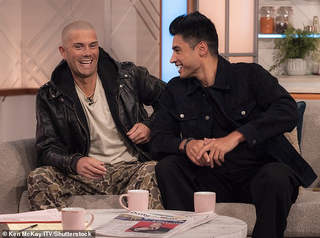 Макс и Шива объявили на прошлой неделе несколько дат тура под названием The Wanted 2.0, но неясно, будет ли дуэт продолжать это турне из-за его опасений по поводу здоровья.
