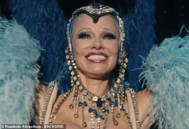 Премьера «Последней танцовщицы» состоялась еще в сентябре на Международном кинофестивале в Торонто, а в пятницу, 13 декабря, фильм появился в кинотеатрах США; Памела в фильме