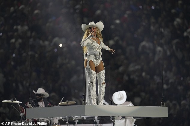 Beyoncé Bowl будет доступен всем подписчикам Netflix в качестве отдельного специального выпуска «позже на этой неделе».