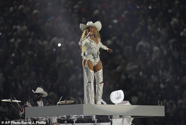 Beyoncé Bowl будет доступен всем подписчикам Netflix в качестве отдельного специального выпуска «позже на этой неделе».