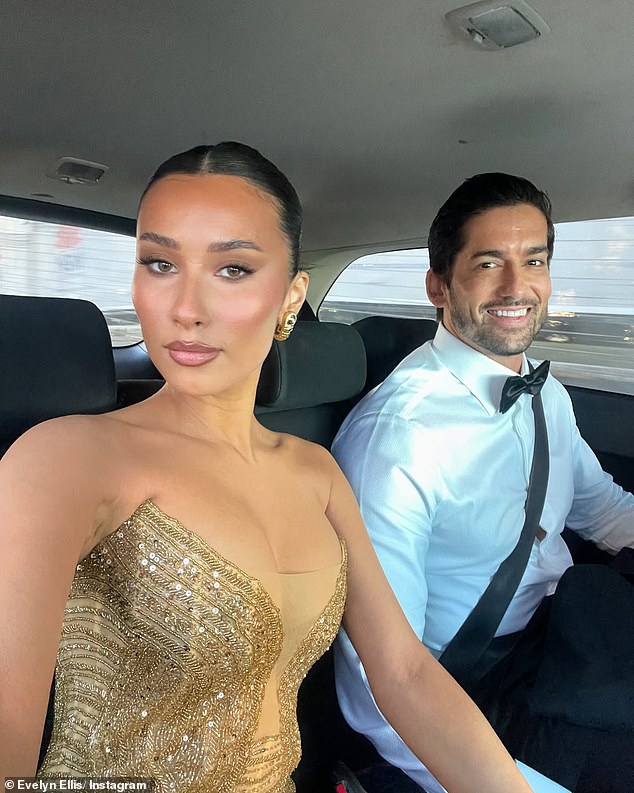 Эвелин Эллис из Married At First Sight растопила сердца трогательной данью памяти своему парню Дункану Джеймсу в день его 40-летия в воскресенье.