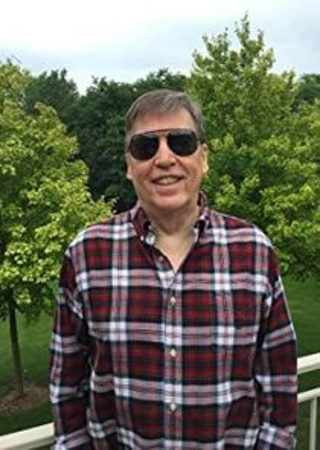 Дэвид В. Даклон, известный телевизионный писатель и продюсер, известный как создатель Панки Брюстера, умер в возрасте 74 лет.