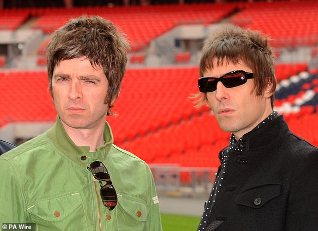 Ноэль и Лиам Галлахеры начнут свой тур воссоединения Oasis 4 июля 2025 года.