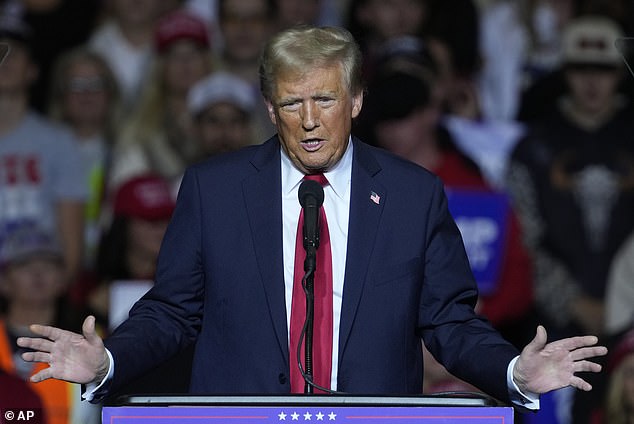 После победы Трампа супружеская пара стала 