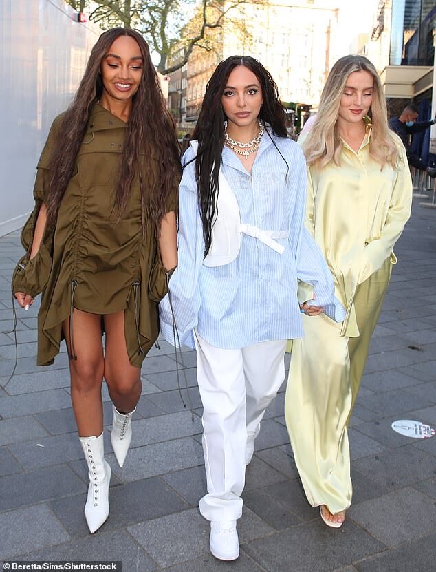 Во вторник группа Little Mix привела поклонников в бешенство, впервые за два года после перерыва опубликовав новый пост в Instagram.