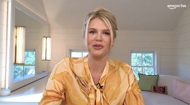 Мэдисон ЛеКрой вышла на Amazon Live, чтобы сообщить пол своего первого ребенка с мужем Бреттом Рэндлом
