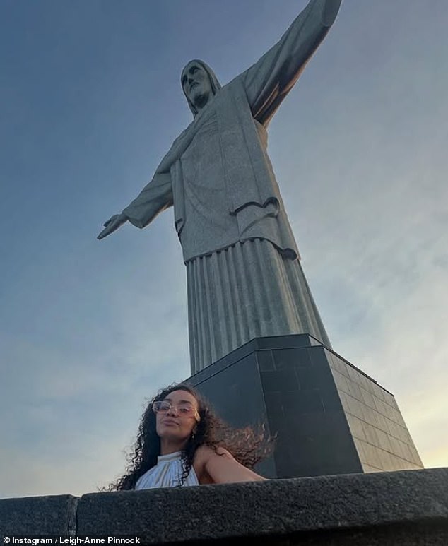 Во время поездки в Рио Ли-Энн посетила самые известные достопримечательности города, включая знаменитую статую Христа-Искупителя.