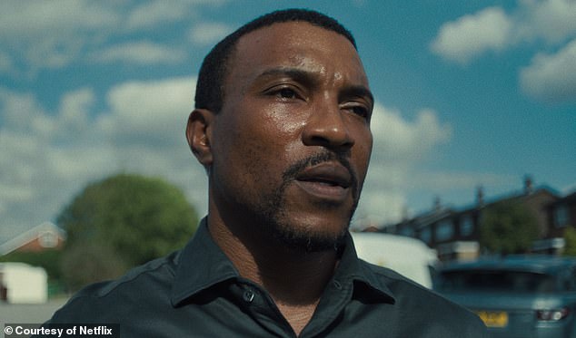 Актер сериала Top Boy Эшли Уолтерс исполняет роль инспектора Люка Баскомба в хитовой четырехсерийной постановке
