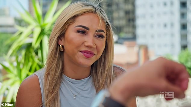 Авина Рутене (на фото) из шоу Married At First Sight рассказала, что тайно переписывалась с