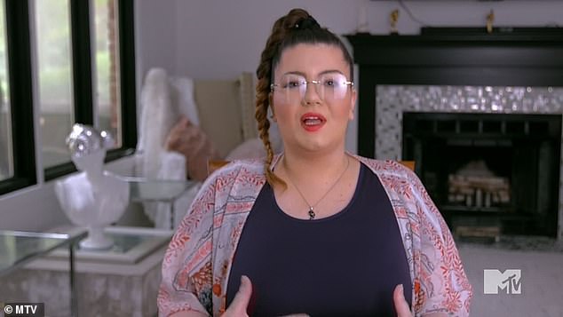 Эмбер Портвуд, участница шоу Teen Mom, обратилась к слухам о том, что ее уволили из реалити-шоу MTV Teen Mom: Следующая глава